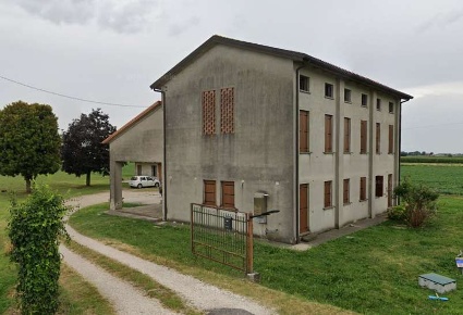 Foto Villa bifamiliare in Via Arzaron, Villa Estense Villa di 196 m²