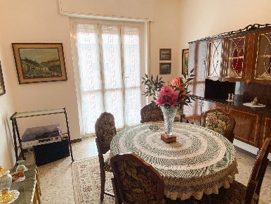 Foto Appartamento in VIA UNGARETTI, Lesmo di 64 m² con 2 locali in vendita