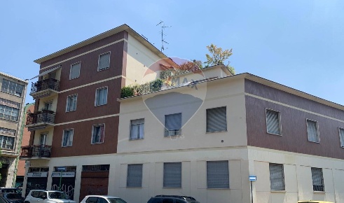 Foto Appartamento in Via Gallarate, Milano Certosa di 44 m² con 2 locali