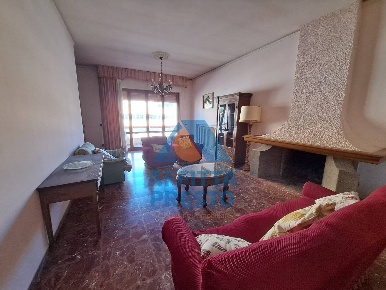 Foto Appartamento a San Miniato di 243 m² con 6 locali in vendita
