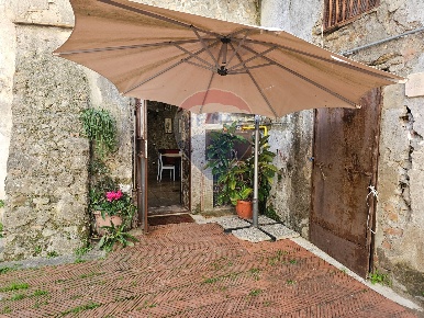 Foto Appartamento in Largo Barbuti, Salerno Lancusi Penta Bolano di 71 m²