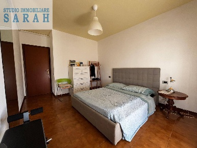 Foto Appartamento in Via Mario Paolini, Viareggio di 105 m² con 5 locali