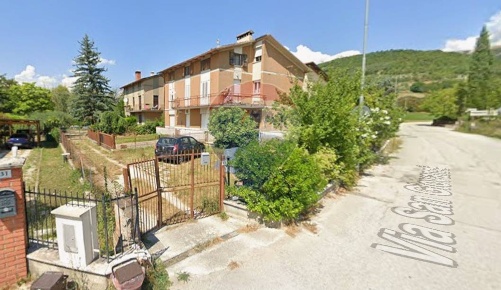 Foto Attico in Via San Giovanni, Gualdo Tadino Gaifana di 102 m² in vendita