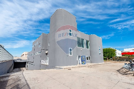 Foto Ufficio in Via Vincenzo Aulisio, Bari Santa Caterina di 529 m²