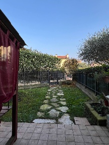 Foto Appartamento in VIA SILVIO PELLICO 43, Sarego di 130 m² con 6 locali
