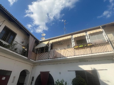 Foto Appartamento in Via Francesco Donato 7, Vercelli di 130 m² in vendita