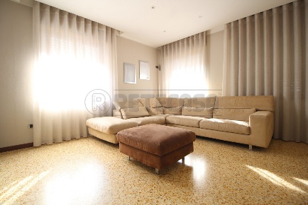 Foto Appartamento in VIALE DELL'INDUSTRIA  17, San Giovanni Ilarione Centro