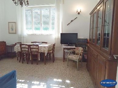 Foto Villa bifamiliare a Camaiore Lido di Camaiore di 150 m² con 8 locali