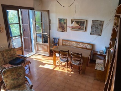 Foto Casa indipendente a Cascina Semicentro di 105 m² con 5 locali