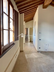 Foto Attico a San Giuliano Terme Asciano, Agnano di 60 m² con 2 locali