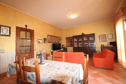 Foto Appartamento a Casciana Terme Lari Laviano di 130 m² con 5 locali