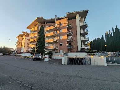 Foto Ufficio in Via Venezia  33 int. 29, Fiano Romano di 37 m² con 1 locali