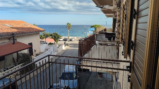 Foto Appartamento a Roseto Capo Spulico Borgata Marina di 63 m² in vendita