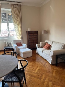 Foto Appartamento in viale Regina Giovanna, Milano Porta Venezia di 77 m²