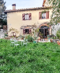 Foto Rustico in VIA DI CASTELLONCHIO 42, Rignano sull'Arno di 110 m²