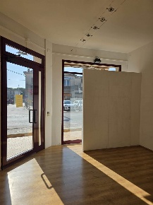 Foto Negozio a Solesino Centro di 50 m² con 2 locali in affitto