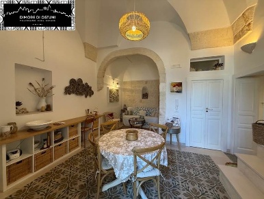 Foto Casa indipendente a Ostuni di 70 m² con 3 locali in vendita
