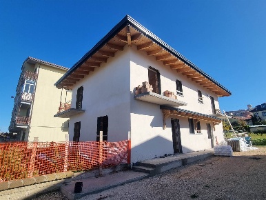 Foto Villa unifamiliare in Traversa Via Frustelle, Montemiletto Centro