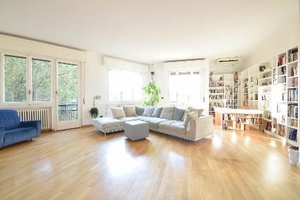 Foto Appartamento a Firenze Campo di Marte di 168 m² con 6 locali