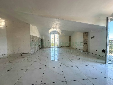 Foto Attico in Via Torino, San Prisco di 120 m² con 4 locali in vendita