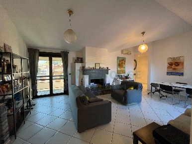 Foto Appartamento in Viale Italia, Avellino di 120 m² con 3 locali