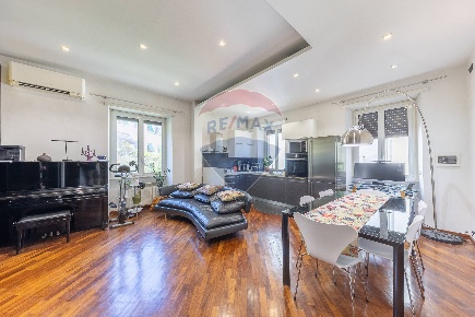 Foto Appartamento in Via Duchessa Di Galliera, Roma Monteverde Nuovo