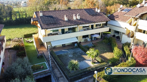 Foto Appartamento a Castelli Calepio Centro di 135 m² con 3 locali