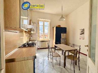 Foto Appartamento in Via De Benedictis, Teramo Centro di 160 m² in vendita