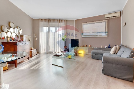 Foto Appartamento in Viale Brenta, Milano Lodi - Brenta di 127 m²