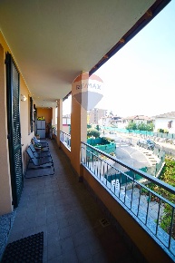 Foto Appartamento a Basiano Centro di 100 m² con 3 locali in vendita