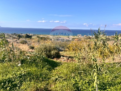 Foto Terreno residenziale in Contrada Colonna, Balestrate di 48000 m²