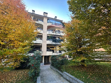 Foto Appartamento in via carducci, Legnano di 85 m² con 3 locali in vendita