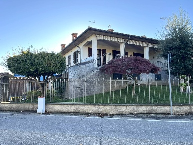 Foto Villa bifamiliare in Via Papa Giovanni XXIII, Belgioioso Centro