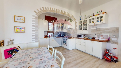 Foto Appartamento in VIA SANT'ELIA, Genova Sestri Ponente di 78 m²