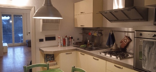 Foto Appartamento a Firenze di 80 m² con 4 locali in affitto