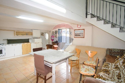 Foto Casa indipendente in via contrada edere, Belpasso di 90 m² in vendita