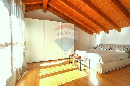 Foto Appartamento in via esuli d'istria fiume e dalmazia, Mapello Centro