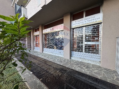 Foto Ufficio in via Corridoni, Bergamo Redona di 59 m² con 2 locali