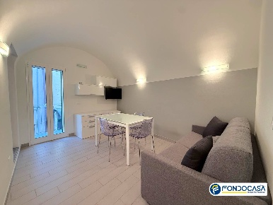 Foto Appartamento in Via Matteotti, Loano Centro di 50 m² con 2 locali
