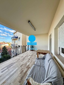 Foto Appartamento a Pesaro di 155 m² con 6 locali in vendita