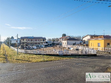 Foto Terreno edificabile in via Gramsci 1, Vanzaghello di 1850 m²