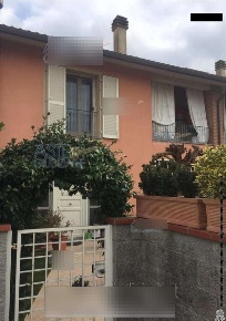 Foto Villa a schiera in via delle Calende  40, Pontedera Gello, Pardossi