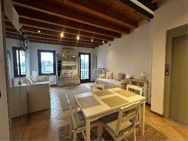 Foto Appartamento a Verona di 45 m² con 1 locali in affitto