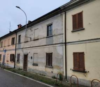 Foto Case indipendenti in Via Cairoli, Albuzzano Centro di 119 m² all'asta