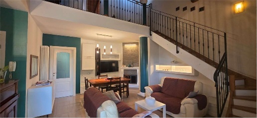 Foto Villa bifamiliare in Viale Resistenza 24/b, Rubiera Centro di 125 m²