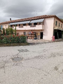Foto Case indipendenti in Via Monsignor Candido Breda 10, Paese Centro