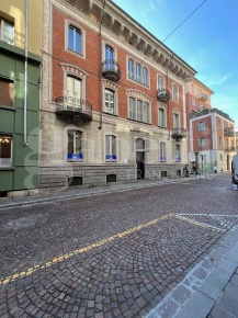 Foto Ufficio in Via XX Settembre 10, Biella Centro Storico di 180 m²