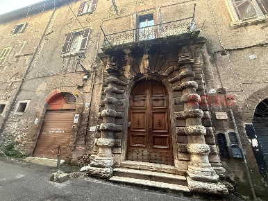 Foto Appartamento in Via domenico giuliani 101, Tivoli Centro di 40 m²