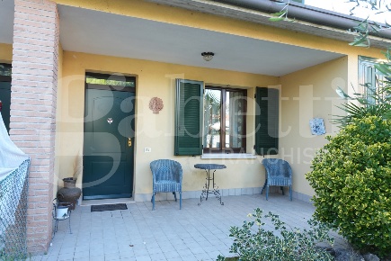 Foto Villa a schiera in Via Prada 24/F, Faenza di 136 m² con 5 locali