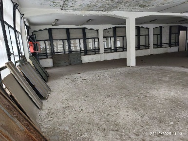 Foto Ufficio in Pietralata, Roma Pietralata di 380 m² con 10 locali